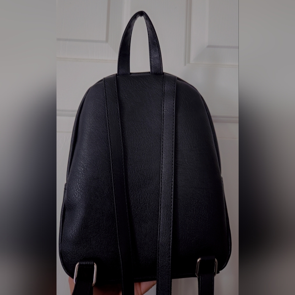 Ghostface Backpack With Front Pocket - image 5